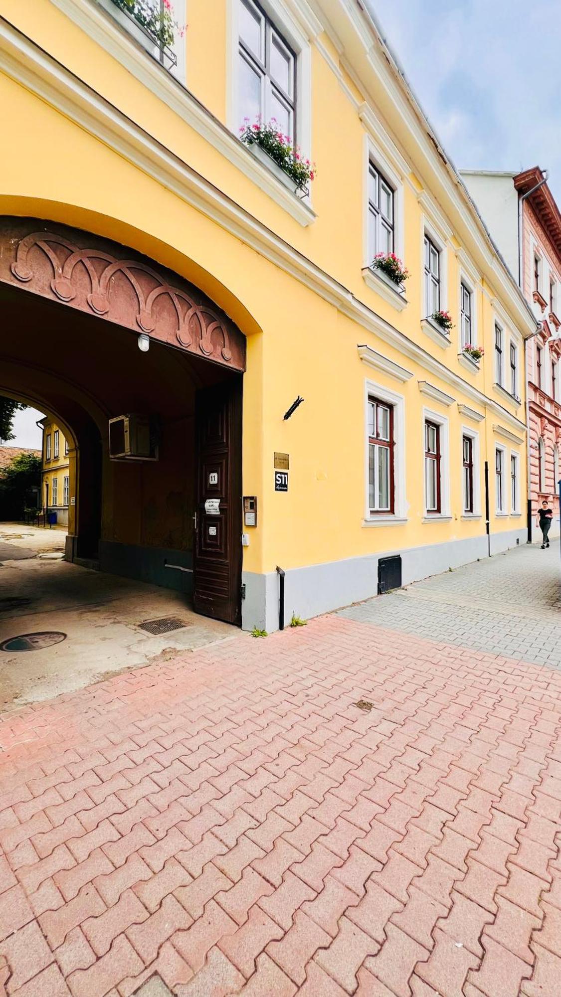 S11 Debrecen