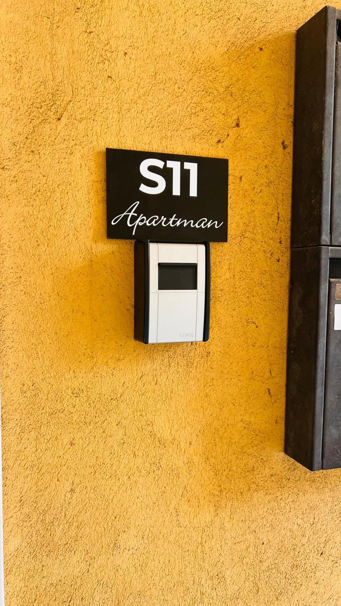 S11 * Debrecen