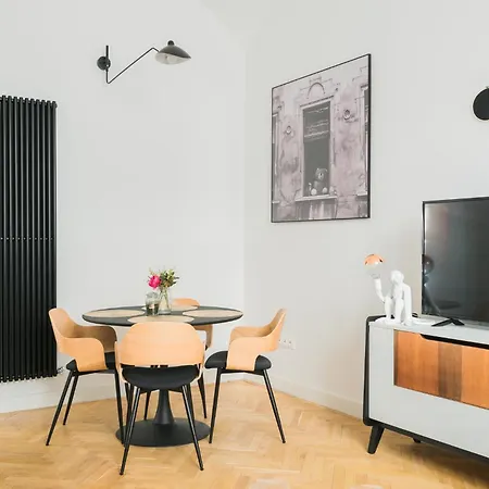 S11 Apartman Debrecen Esterno foto